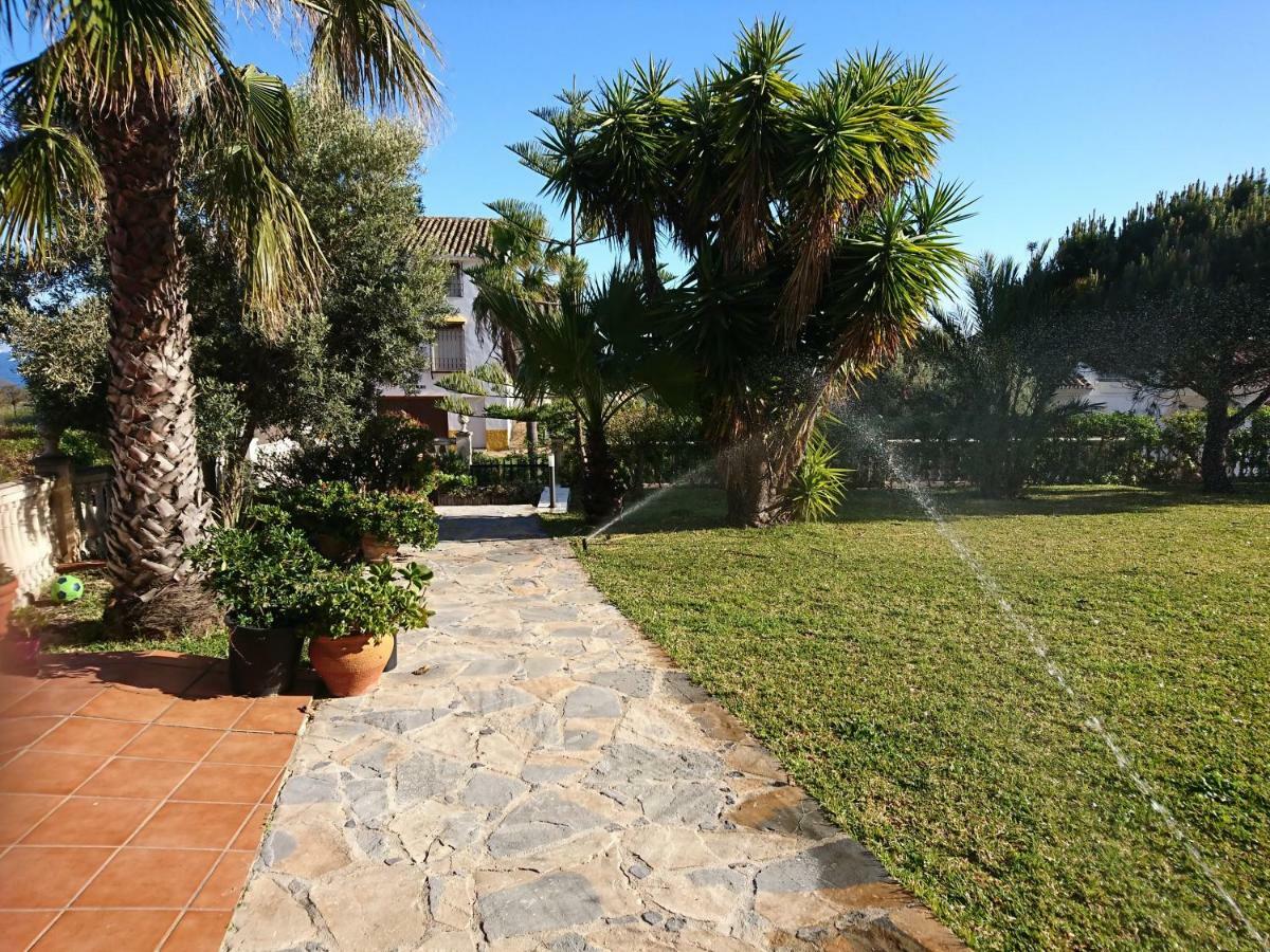 Chibuli Villa El Faro Buitenkant foto